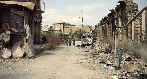Южная Осетия, Цхивал, август 2008 года. Фото с сайта www.flickr.com/photos/uliana_makhkamova, автор Ульяна Махкамова