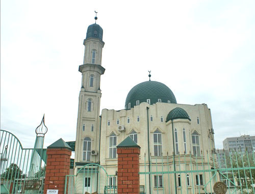 Бывшая центральная мечеть в Грозном. Фото: islamcenter.ru Бывшая центральная мечеть в Грозном. Фото: islamcenter.ru