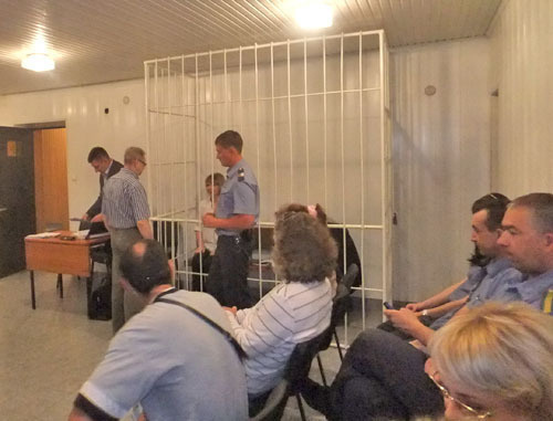 В зале судебного заседания. Сочи, 10 мая 2012 г. Фото Светланы Кравченко для "Кавказского узла" В зале судебного заседания. Сочи, 10 мая 2012 г. Фото Светланы Кравченко для "Кавказского узла"