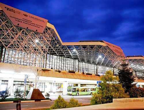 Международный аэропорт Сочи. Фото: MariaTalanova http://commons.wikimedia.org/ Международный аэропорт Сочи. Фото: MariaTalanova http://commons.wikimedia.org/
