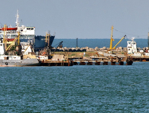 Украина, Крым, порт Керчи. Фото: 
Alexxx Malev (Alexxx1979, http://www.flickr.com/photos/alexxx-malev