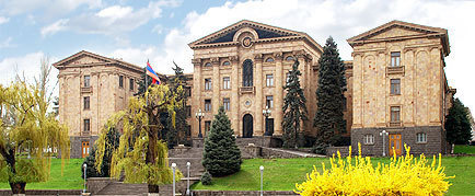 Здание Парламента Армении. Фото: http://www.parliament.am/search.php?lang=rus&what=&where=news# Здание Парламента Армении. Фото: http://www.parliament.am/search.php?lang=rus&what=&where=news#