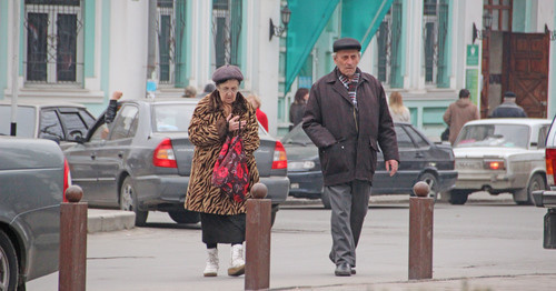 Горожане на улице во Владикавказе. Фото Магомеда Магомедова для "Кавказского узла" Горожане на улице во Владикавказе. Фото Магомеда Магомедова для "Кавказского узла"
