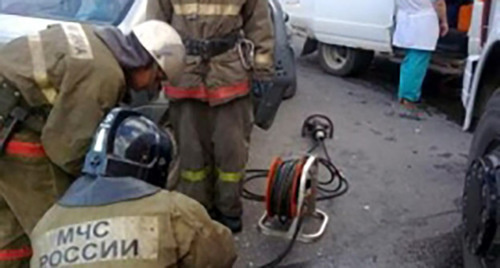 На месте ДТП. Фото: http://30.mchs.gov.ru/operationalpage/operational/item/3203114/ На месте ДТП. Фото: http://30.mchs.gov.ru/operationalpage/operational/item/3203114/