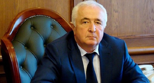 Министр строительства, архитектуры и ЖКХ Дагестана Ибрагим Казибеков. Фото: http://dagzhkh.ru/novosti/dagestan/549-ibragim-kazibekov-ot-sfery-stroitelstva-i-zhkkh-zavisit-komfortnost-sredy-obitaniya-kazhdogo-dagestantsa.html Министр строительства, архитектуры и ЖКХ Дагестана Ибрагим Казибеков. Фото: http://dagzhkh.ru/novosti/dagestan/549-ibragim-kazibekov-ot-sfery-stroitelstva-i-zhkkh-zavisit-komfortnost-sredy-obitaniya-kazhdogo-dagestantsa.html