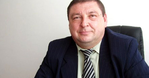 Сергей Ашинов. Фото : http://www.sknews.ru/rubriki/law/68506-glava-rosimushhestva-kbr-ulichen-v-vorovstve.html Сергей Ашинов. Фото : http://www.sknews.ru/rubriki/law/68506-glava-rosimushhestva-kbr-ulichen-v-vorovstve.html