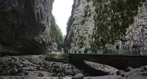 Кодорскоем ущелье, Абхазия. Фото: © Sputnik. Сергей Мамонтов, http://sputnik-abkhazia.ru/analytics/20160112/1016856205.html Кодорскоем ущелье, Абхазия. Фото: © Sputnik. Сергей Мамонтов, http://sputnik-abkhazia.ru/analytics/20160112/1016856205.html