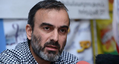 Жирайр Сефилян. Фото: http://ru.a1plus.am/category/news/politics/page/85 Жирайр Сефилян. Фото: http://ru.a1plus.am/category/news/politics/page/85
