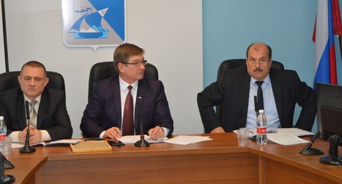 Депутаты Ахтубинского райсовета. Фото: http://ahtuba-sovet.ru/obrashhenie-k-zhitelyam-ahtubinskogo-rajona/ Депутаты Ахтубинского райсовета. Фото: http://ahtuba-sovet.ru/obrashhenie-k-zhitelyam-ahtubinskogo-rajona/