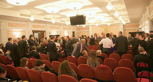 Слушания по иску о ликвидации Свидетелей Иеговы в ВС России. Фото https://jw-russia.org/news/17040510-129.html Слушания по иску о ликвидации Свидетелей Иеговы в ВС России. Фото https://jw-russia.org/news/17040510-129.html
