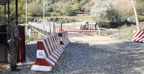 Пост на границе Южной Осетии с Грузией. Фото © Sputnik / Джульетта Козаты

