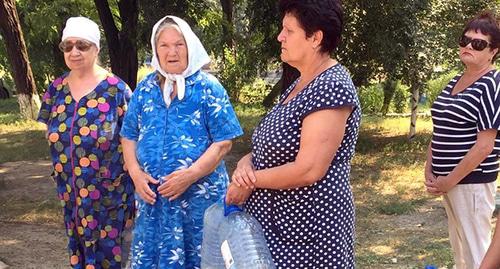 Жители Красного Сулина в Ростовской области. Фото Вячеслава Прудникова для "Кавказского узла" Жители Красного Сулина в Ростовской области. Фото Вячеслава Прудникова для "Кавказского узла"