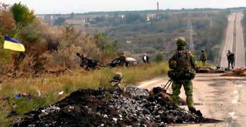 Блокпост украинских войск в Донбассе, 10 сентября 2014 года. Фото: https://ru.wikipedia.org/ Блокпост украинских войск в Донбассе, 10 сентября 2014 года. Фото: https://ru.wikipedia.org/