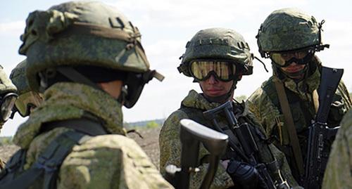 Участники военных учений. Фото http://function.mil.ru/news_page/country/more.htm?id=12147955@egNews Участники военных учений. Фото http://function.mil.ru/news_page/country/more.htm?id=12147955@egNews