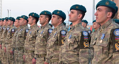 Строй солдат азербайджанской армии. Фото https://mod.gov.az/ru/foto-arhiv-045/?gid=20450 Строй солдат азербайджанской армии. Фото https://mod.gov.az/ru/foto-arhiv-045/?gid=20450