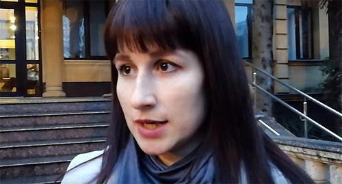 Елена Носова. Фото: стоп-кадр видео CaucasianKnot
https://www.youtube.com/watch?time_continue=1&v=6F6198ELjwI Елена Носова. Фото: стоп-кадр видео CaucasianKnot
https://www.youtube.com/watch?time_continue=1&v=6F6198ELjwI
