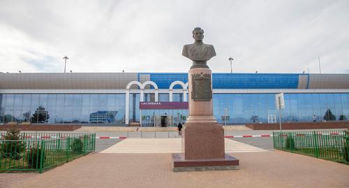 Аэропорт "Шамиль Магомедов" https://www.flickr.com/photos/143381734@N02/28824014082/ Аэропорт "Шамиль Магомедов" https://www.flickr.com/photos/143381734@N02/28824014082/