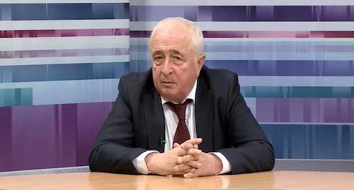 Министр строительства и ЖКХ Дагестана Ибрагим Казибеков. Фото: скриншот видео Минприроды РД Экология / https://www.youtube.com/channel/UCswf1L2gmqqggTBeFgXwspg Министр строительства и ЖКХ Дагестана Ибрагим Казибеков. Фото: скриншот видео Минприроды РД Экология / https://www.youtube.com/channel/UCswf1L2gmqqggTBeFgXwspg