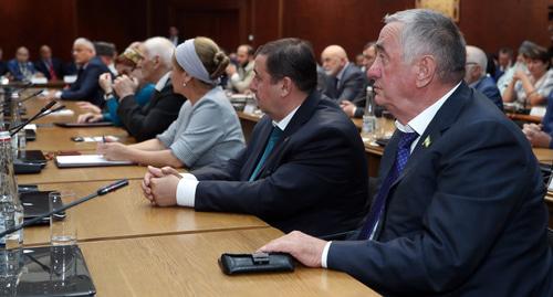 Депутаты Народного собрания Республики Ингушетии 
04.10.2018. Фото Пресс-служба Главы РИ http://www.ingushetia.ru/upload/medialibrary/2e3/2e30bc0b60d6875e2fa5790d6d2345ef.jpg