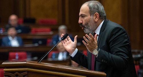 Никол Пашинян. Фото: Sputnik / Asatur Yesayants
 https://ru.armeniasputnik.am/politics/20181024/15295016/pashinyan-ne-izbran-premerom.html