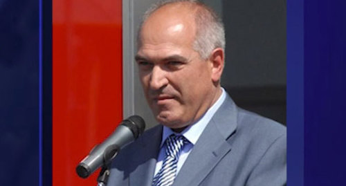 Самвел Майрапетян. Кадр видео Ազատություն
https://www.youtube.com/watch?time_continue=84&v=q4iaPXxfZFQ