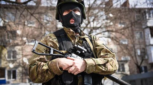 Представитель силовых структур.  Фото Елены Синеок, Юга.ру
