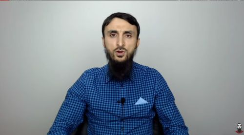 Блогер Тумсо Абдурахманов. Скриншот с видео Youtube-канала
ABU-SADDAM SHISHANI
https://www.youtube.com/watch?v=6yZgZPSYIMo Блогер Тумсо Абдурахманов. Скриншот с видео Youtube-канала
ABU-SADDAM SHISHANI
https://www.youtube.com/watch?v=6yZgZPSYIMo