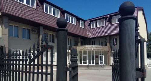 Вход в Северо-Кавказский окружной военный суд. Фото Константина Волгина для "Кавказского узла"
