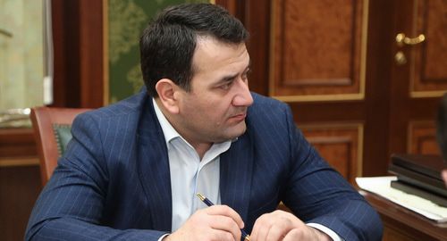 Алихан Цечоев. Фото: пресс-служба главы РИ http://ingushetia.ru Алихан Цечоев. Фото: пресс-служба главы РИ http://ingushetia.ru
