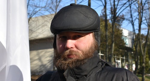 Вячеслав Алтухов на пикете в Ростове-на-Дону. Фото Константина Волгина для "Кавказского узла"
Вячеслав Алтухов на пикете в Ростове-на-Дону. Фото Константина Волгина для "Кавказского узла"
