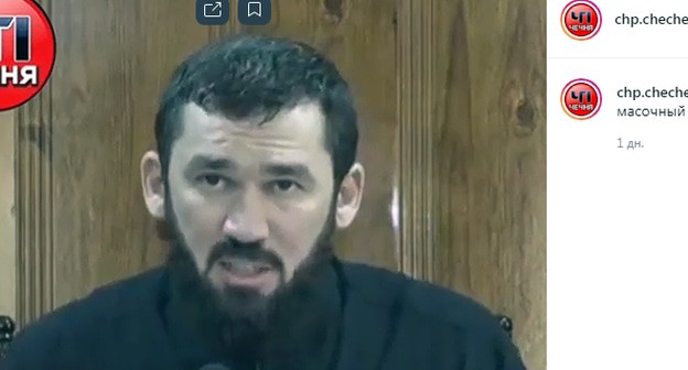 Магомед Даудов. Кадр видео в Instagram-паблике "ЧП/Чечня" https://www.instagram.com/p/CEFTwzLC_bB/ Магомед Даудов. Кадр видео в Instagram-паблике "ЧП/Чечня" https://www.instagram.com/p/CEFTwzLC_bB/