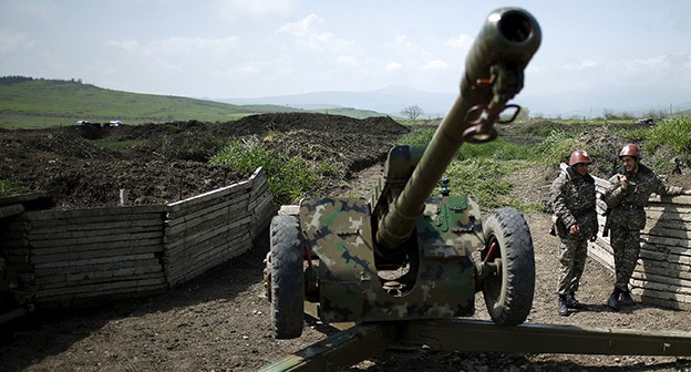 На линии соприкосновения в Нагорном Карабахе. Фото: REUTERS/Staff На линии соприкосновения в Нагорном Карабахе. Фото: REUTERS/Staff