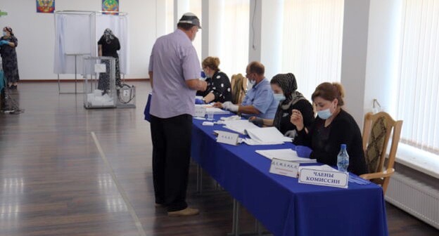 Выборы депутатов городского Собрания. Фото пресс-службы городского округа «город Южно-Сухокумск» Выборы депутатов городского Собрания. Фото пресс-службы городского округа «город Южно-Сухокумск»