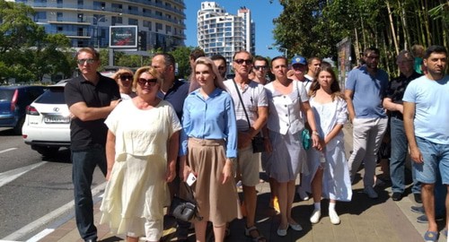 Дольщики ЖК "Театральный". Фото Светланы Кравченко для "Кавказского узла" Дольщики ЖК "Театральный". Фото Светланы Кравченко для "Кавказского узла"