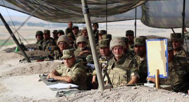 Азербайджанские военные. Фото: пресс-служба Минобороны Азербайджана. https://mod.gov.az/ru/foto-arhiv-045/?gid=20031 Азербайджанские военные. Фото: пресс-служба Минобороны Азербайджана. https://mod.gov.az/ru/foto-arhiv-045/?gid=20031