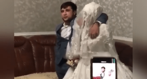 Кадр видео, опубликованного в Instagram-сообществе modniy_dagestan
https://www.instagram.com/p/CFmezWyl4pM/ Кадр видео, опубликованного в Instagram-сообществе modniy_dagestan
https://www.instagram.com/p/CFmezWyl4pM/