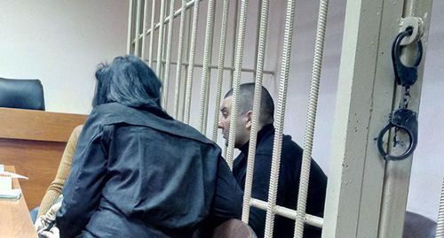 Беслан Шебзухов в зале суда со своей защитой. 2019 год. Фото Людмилы Маратовой для "Кавказского узла" Беслан Шебзухов в зале суда со своей защитой. 2019 год. Фото Людмилы Маратовой для "Кавказского узла"