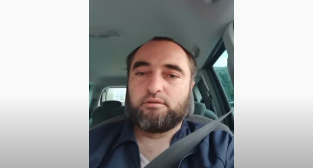 Сайд-Хусейн Магомадов. Стоп-кадр видео https://www.youtube.com/watch?v=IsnD9txSJyU Сайд-Хусейн Магомадов. Стоп-кадр видео https://www.youtube.com/watch?v=IsnD9txSJyU