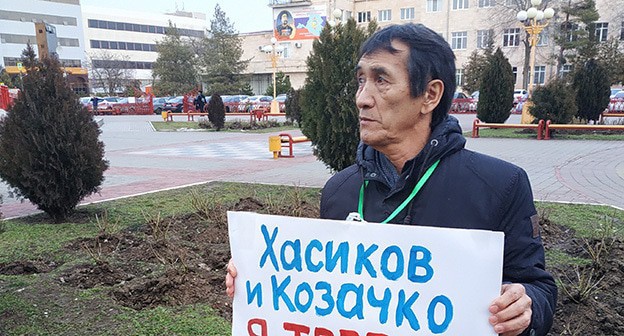 Валерий Бадмаев, январь 2020 года. Фото: Бадма Бюрчиев для "Кавказского узла" Валерий Бадмаев, январь 2020 года. Фото: Бадма Бюрчиев для "Кавказского узла"