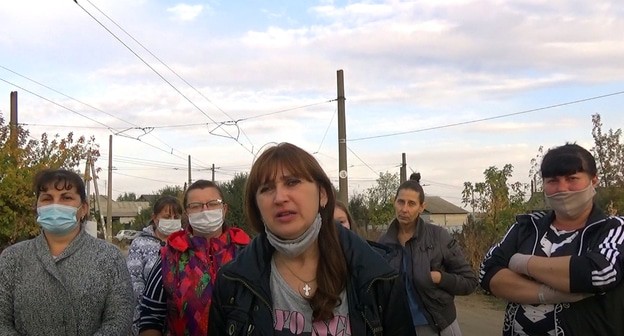 Жители Волгограда обращаются к прокурору. Стоп-кадр открытого обращения к прокурору Волгоградской области о закрытии трамвайного маршрута, https://youtu.be/T9h3eea-f2U Жители Волгограда обращаются к прокурору. Стоп-кадр открытого обращения к прокурору Волгоградской области о закрытии трамвайного маршрута, https://youtu.be/T9h3eea-f2U