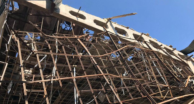 Последствия обстрела Шуши. 20 октября 2020 года Фото Алвард Григорян для "Кавказского узла". Последствия обстрела Шуши. 20 октября 2020 года Фото Алвард Григорян для "Кавказского узла".