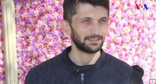Полад Асланов. Скриншот с видео Youtube-канала Amerikanın Səsi
https://www.youtube.com/watch?v=p-8biHhxt2M