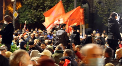 Участники акции протеста в Тбилиси 09.11.2020. Фото Инны Кукуджановой для "Кавказского узла". Участники акции протеста в Тбилиси 09.11.2020. Фото Инны Кукуджановой для "Кавказского узла".