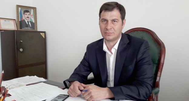 Тимур Цечоев, фото: https://gazetaingush.ru/obshchestvo/novyy-mer-sunzhi-timur-cichoev-nameren-rabotat-sohranyaya-i-preumnozhaya-imeyushchiysya Тимур Цечоев, фото: https://gazetaingush.ru/obshchestvo/novyy-mer-sunzhi-timur-cichoev-nameren-rabotat-sohranyaya-i-preumnozhaya-imeyushchiysya