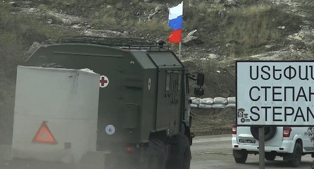 Автомобиль колонны полевого госпиталя Минобороны РФ. Фото: пресс-служба Минобороны России https://мультимедиа.минобороны.рф/multimedia/photo/gallery.htm?id=84841@cmsPhotoGallery Автомобиль колонны полевого госпиталя Минобороны РФ. Фото: пресс-служба Минобороны России https://мультимедиа.минобороны.рф/multimedia/photo/gallery.htm?id=84841@cmsPhotoGallery