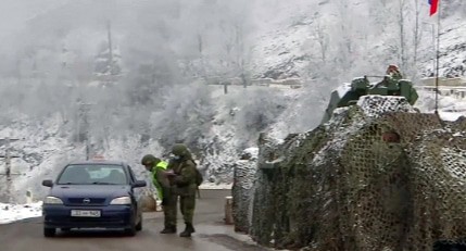 Блокпост миротворцев в Лачинском коридоре. Фото пресс-службы МО России http://mil.ru/russian_peacekeeping_forces/news/more.htm?id=12330062@egNews Блокпост миротворцев в Лачинском коридоре. Фото пресс-службы МО России http://mil.ru/russian_peacekeeping_forces/news/more.htm?id=12330062@egNews
