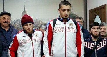Встреча в Махачкале победителей Кубка мира по вольной борьбе, проходившего в Белграде. Фото пресс-службы минсопрта Дагестана http://dagsport.ru/news/item/2922 Встреча в Махачкале победителей Кубка мира по вольной борьбе, проходившего в Белграде. Фото пресс-службы минсопрта Дагестана http://dagsport.ru/news/item/2922