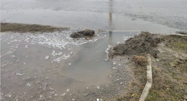 Порыв водопровода в Малгобеке. Фото пресс-службы мэрии Малгобека. http://malgobek.ru/index.php/informatsiya/novosti/12058-fghfthfghttgfdfggggg Порыв водопровода в Малгобеке. Фото пресс-службы мэрии Малгобека. http://malgobek.ru/index.php/informatsiya/novosti/12058-fghfthfghttgfdfggggg