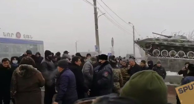 Скриншот видео https://www.youtube.com/watch?v=xJuZxKsM8Hw&feature=emb_logo Скриншот видео https://www.youtube.com/watch?v=xJuZxKsM8Hw&feature=emb_logo