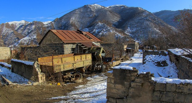 Дом в центре Кельбаджара, январь. 2021. Фото Азиза Каримова для "Кавказского узла" Дом в центре Кельбаджара, январь. 2021. Фото Азиза Каримова для "Кавказского узла"